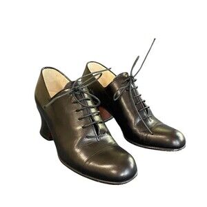 Michael Perry  Women's Black Leather  Oxford Lace-Up Heels. EUR Size 35